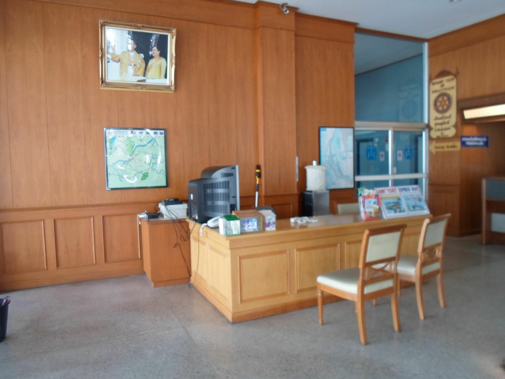 Tapee Hotel Сураттхани Экстерьер фото